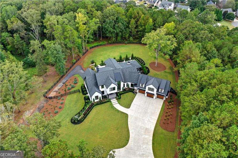 715 Lawson DR Canton, GA 30115