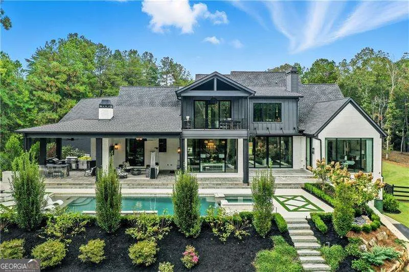 715 Lawson DR Canton, GA 30115