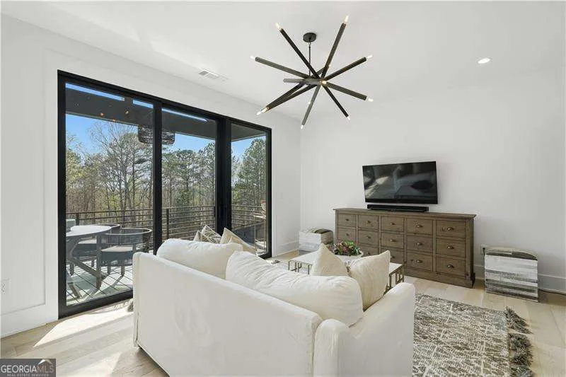 715 Lawson DR Canton, GA 30115