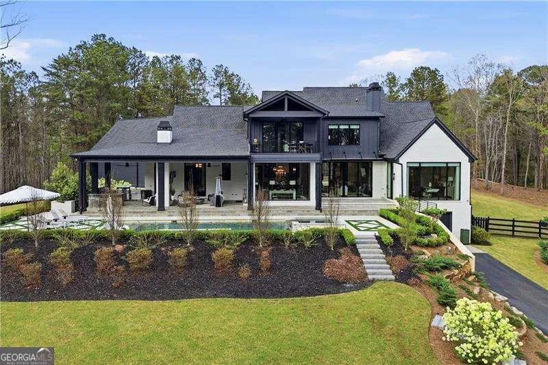 715 Lawson DR Canton, GA 30115