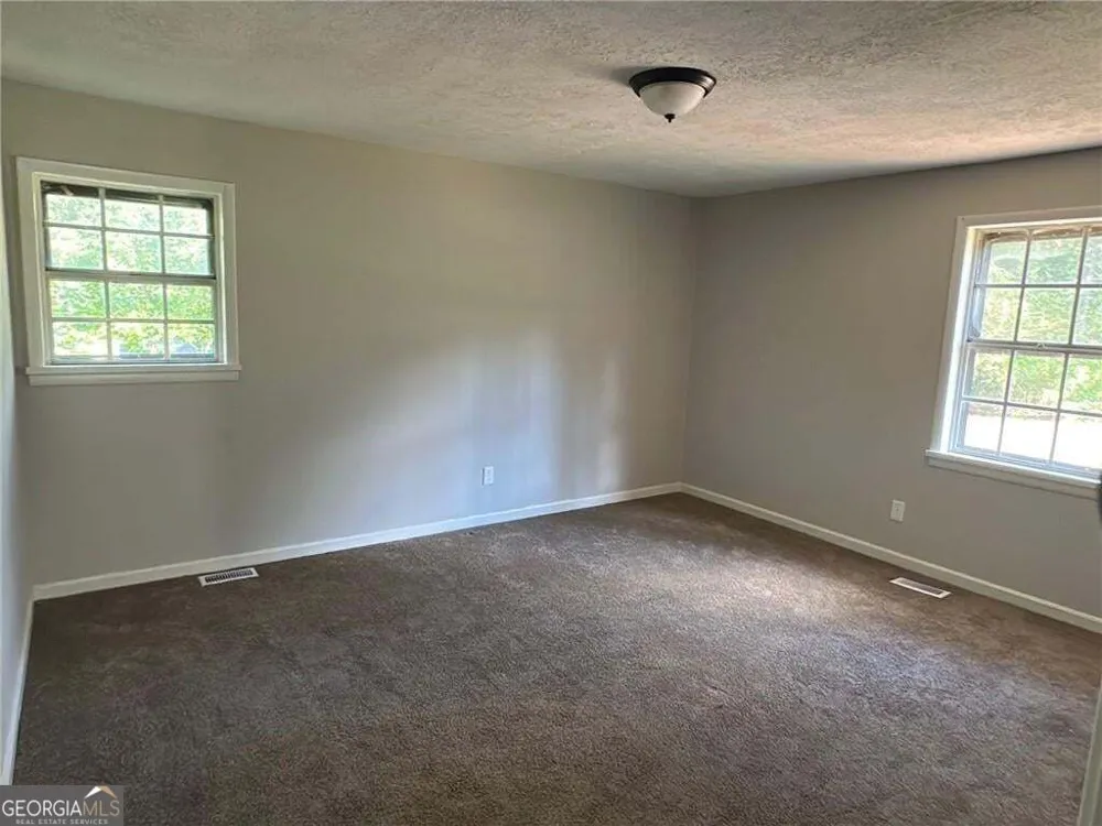 130 Knob DR Carrollton, GA 30116