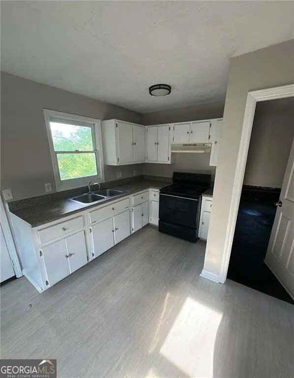 130 Knob DR Carrollton, GA 30116