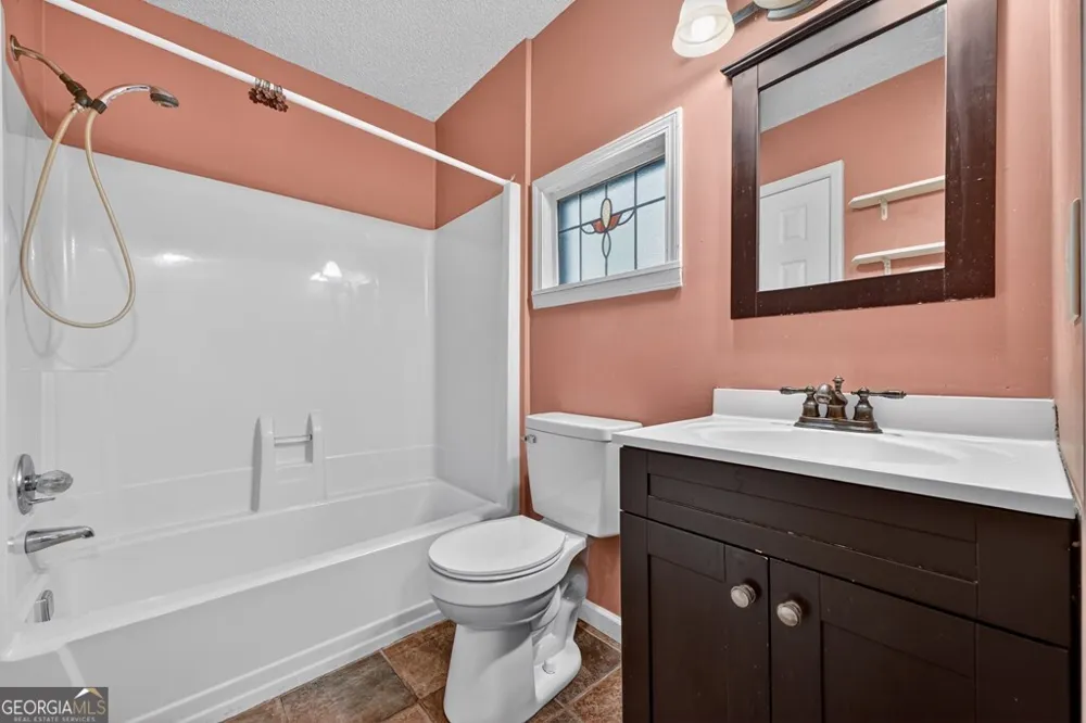 1076 Riverview DR Ellijay, GA 30540