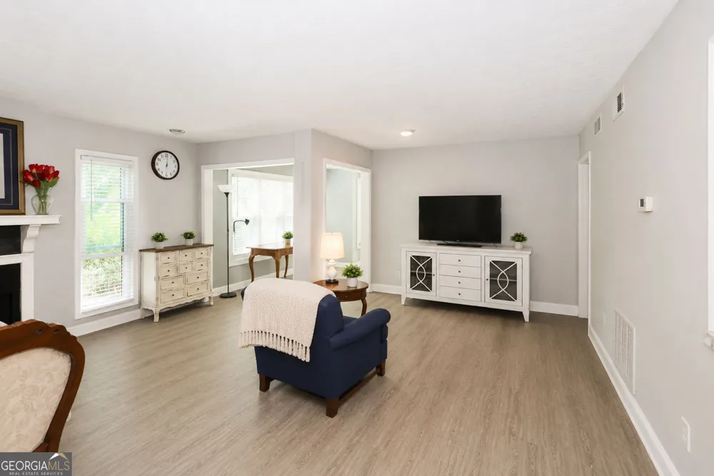 1322 Branch DR Tucker, GA 30084