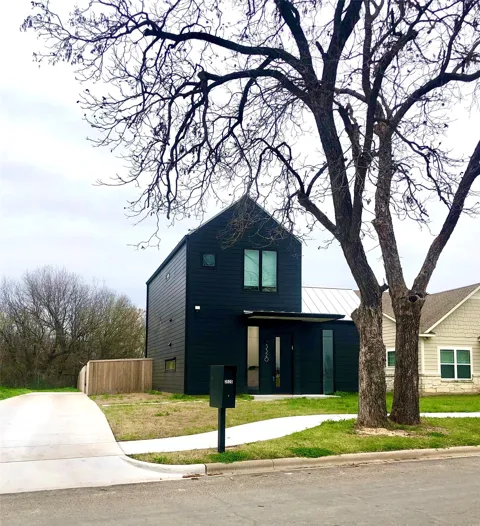 3520 S 4th Street