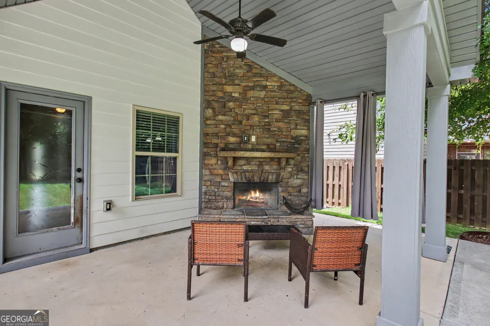 329 Briandwood DR Newnan, GA 30265
