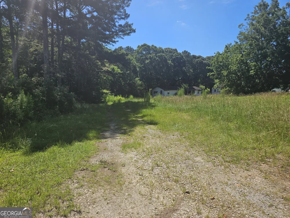 2539 Locust Grove RD Griffin, GA 30223