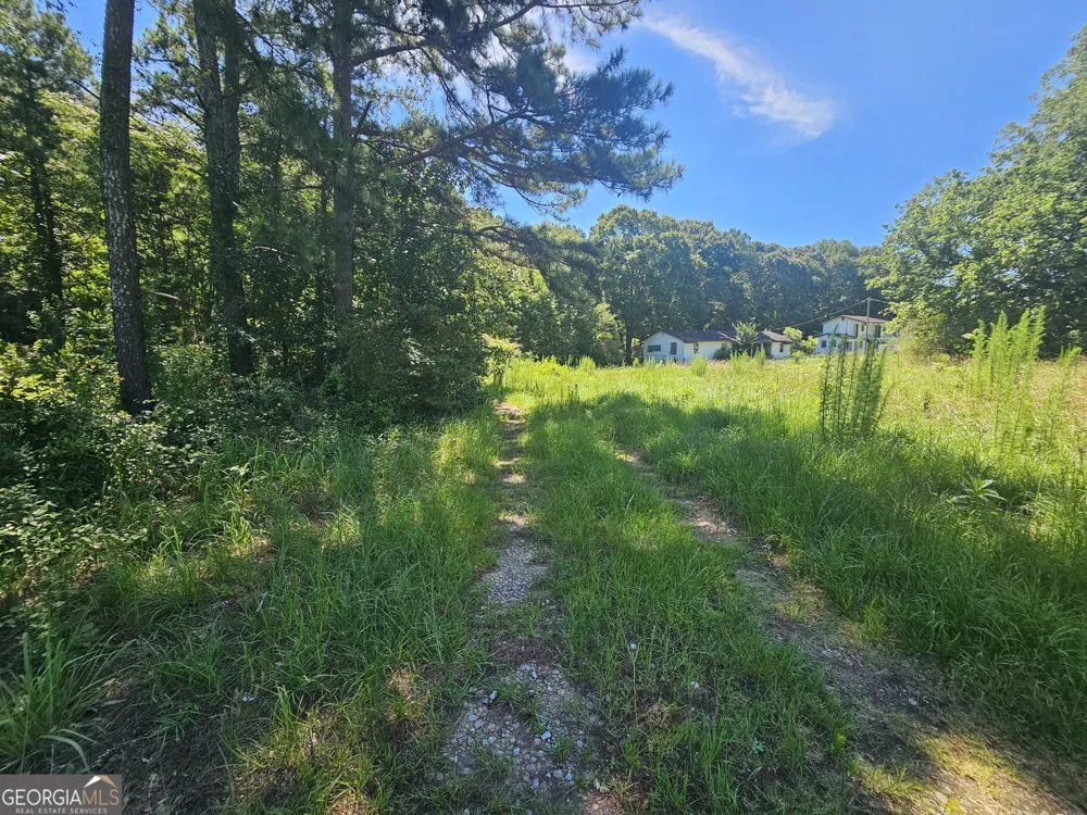 2539 Locust Grove RD Griffin, GA 30223