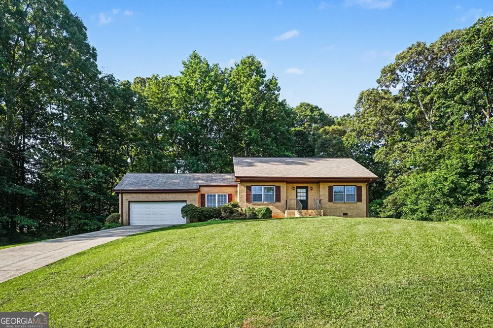 7317 Deerwood DR Riverdale, GA 30296