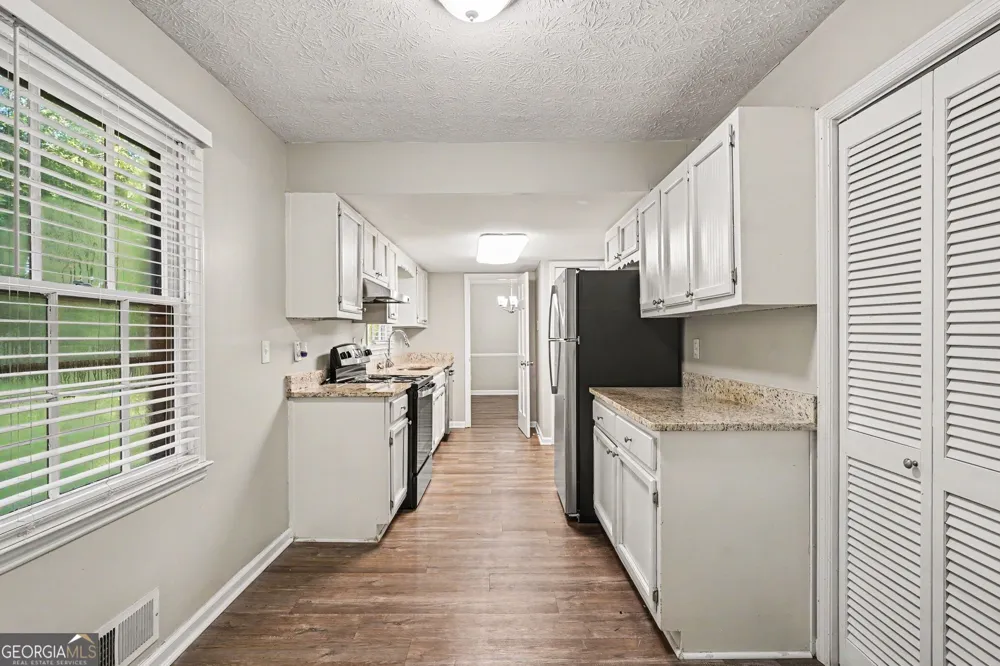7317 Deerwood DR Riverdale, GA 30296