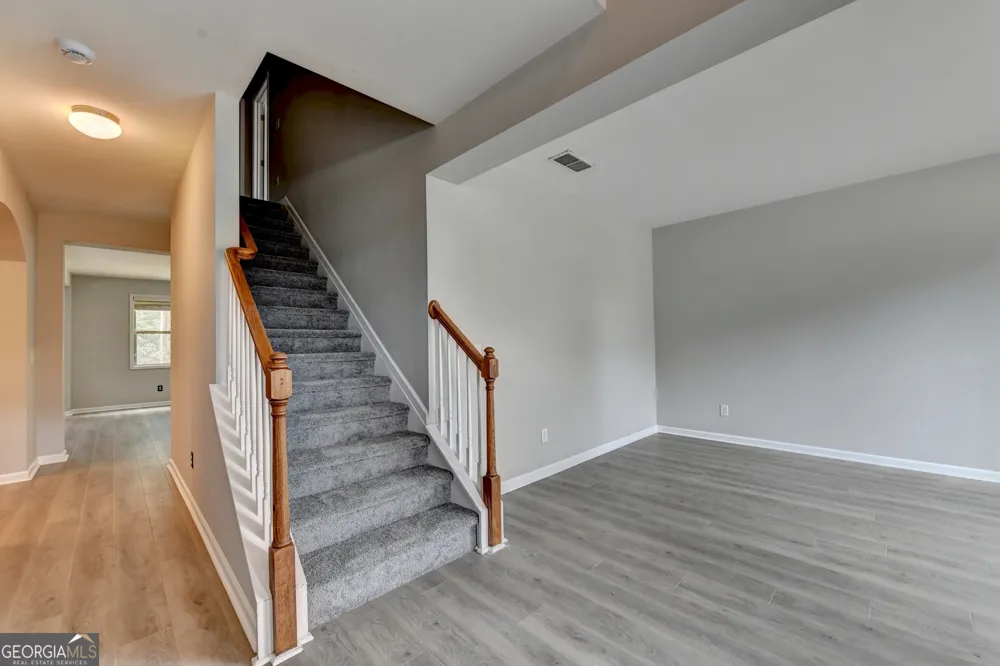 3473 Fallen Oak DR Buford, GA 30519