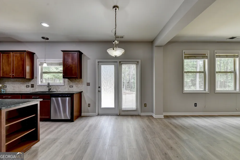 3473 Fallen Oak DR Buford, GA 30519