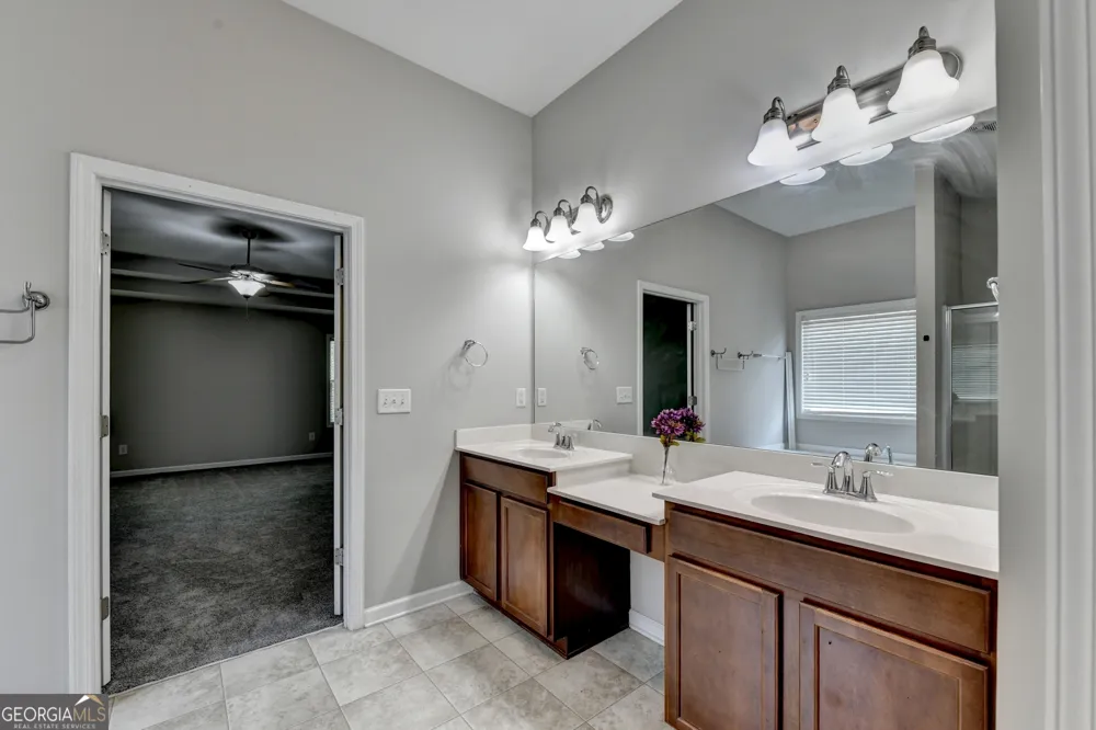 3473 Fallen Oak DR Buford, GA 30519