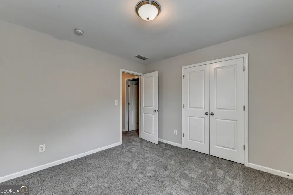 3473 Fallen Oak DR Buford, GA 30519