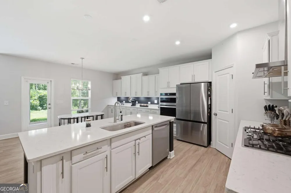 669 Fairway DR Acworth, GA 30101