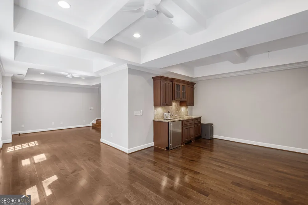 3060 Burlingame DR Roswell, GA 30075
