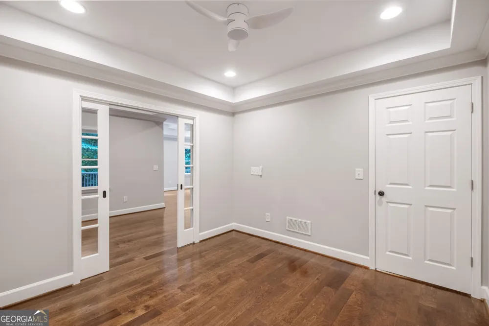 3060 Burlingame DR Roswell, GA 30075