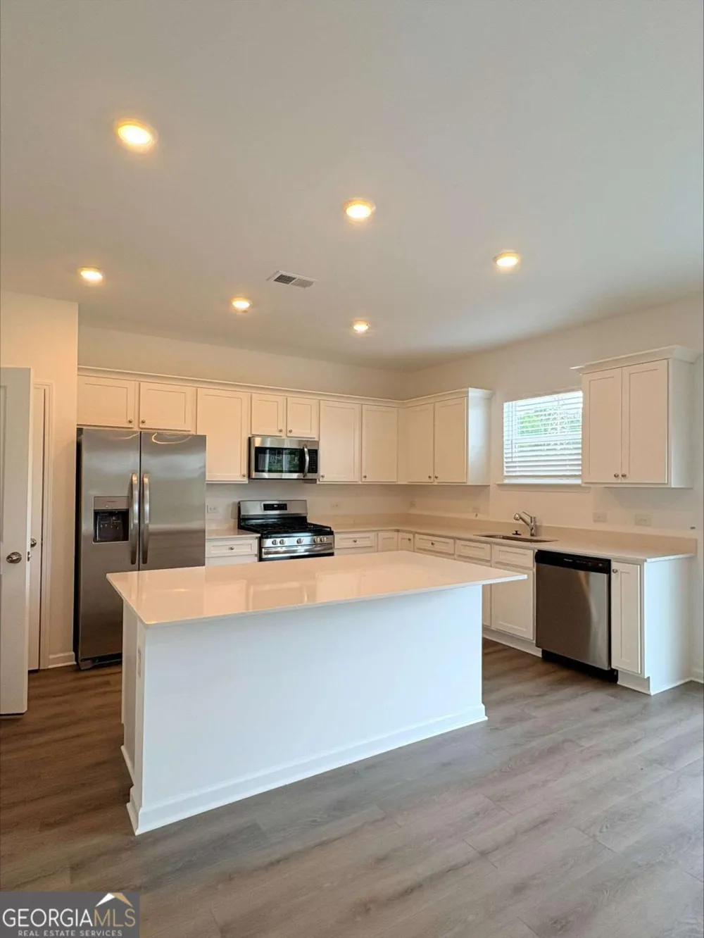 168 Hal CT Winder, GA 30680