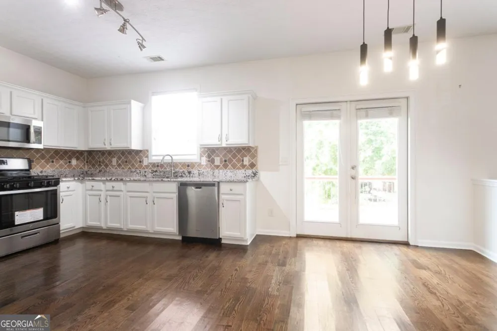6005 Ambercrest CT Buford, GA 30518