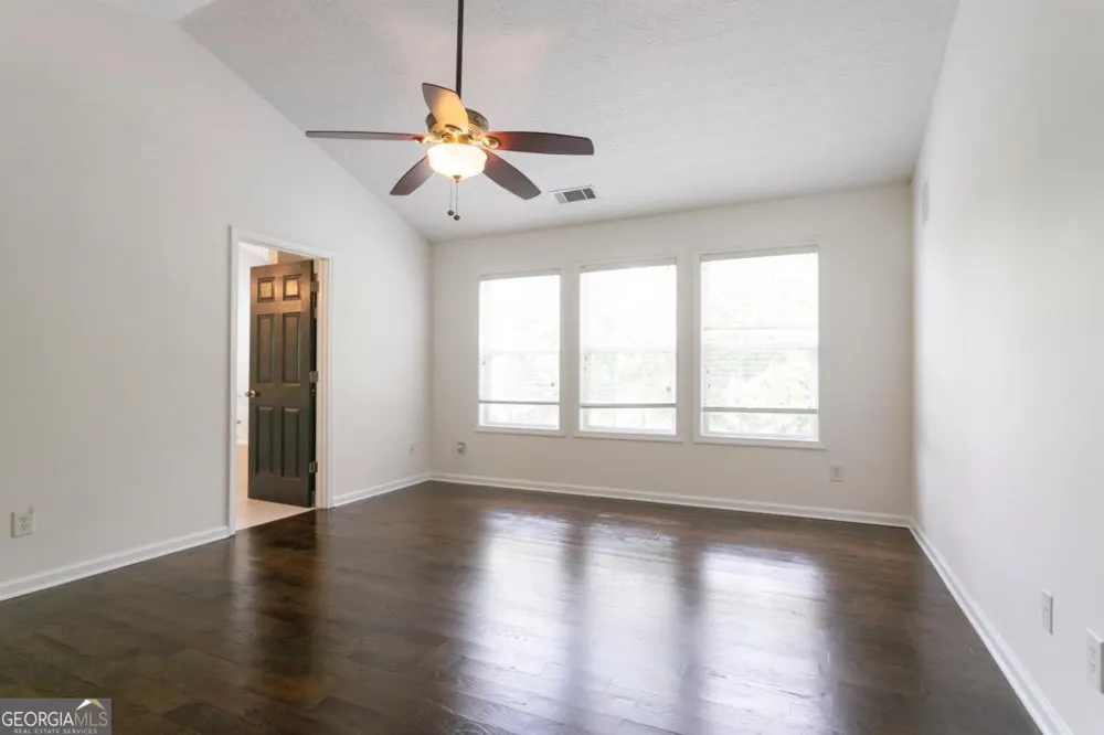 6005 Ambercrest CT Buford, GA 30518