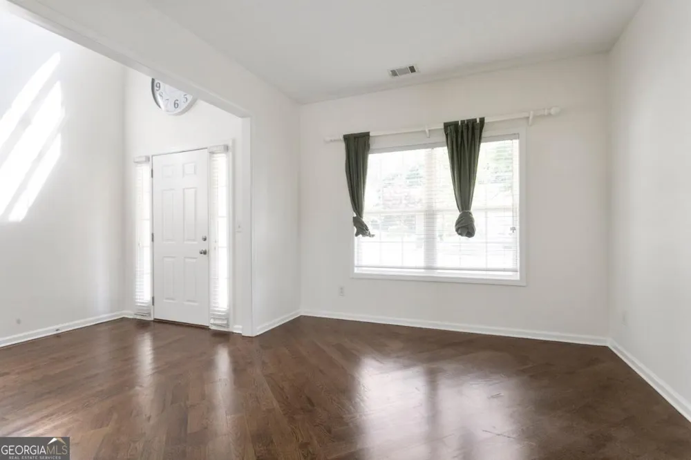 6005 Ambercrest CT Buford, GA 30518