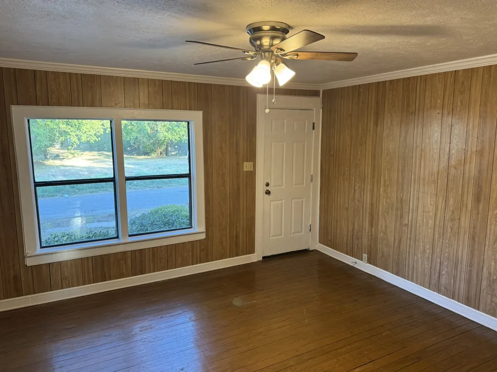 1307 Church Street Commerce, TX 75428