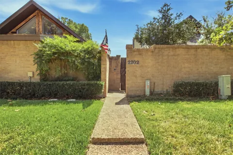 2202 Green Gate Drive