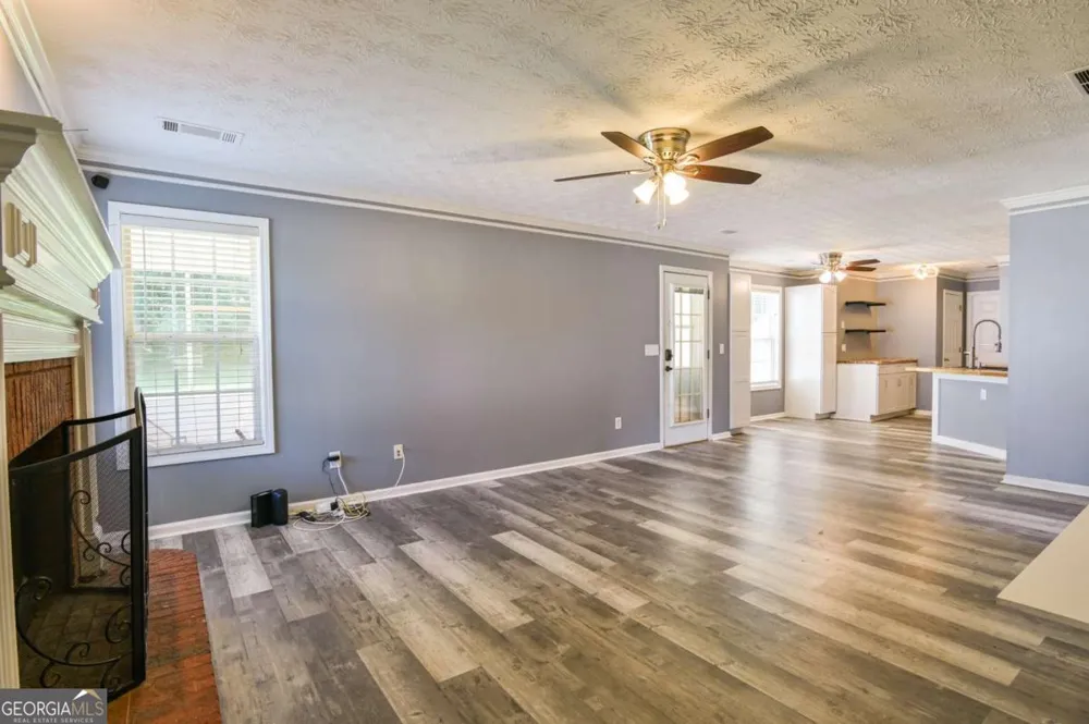 160 Stewart Hollow LN Covington, GA 30016