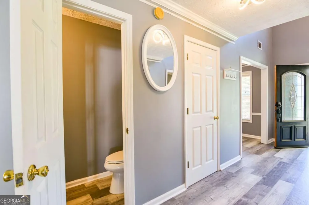 160 Stewart Hollow LN Covington, GA 30016