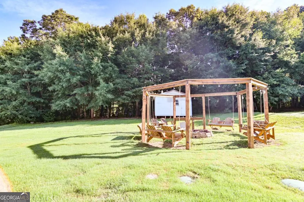 160 Stewart Hollow LN Covington, GA 30016