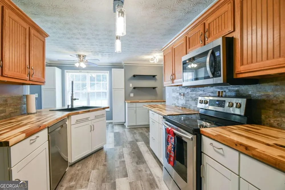 160 Stewart Hollow LN Covington, GA 30016