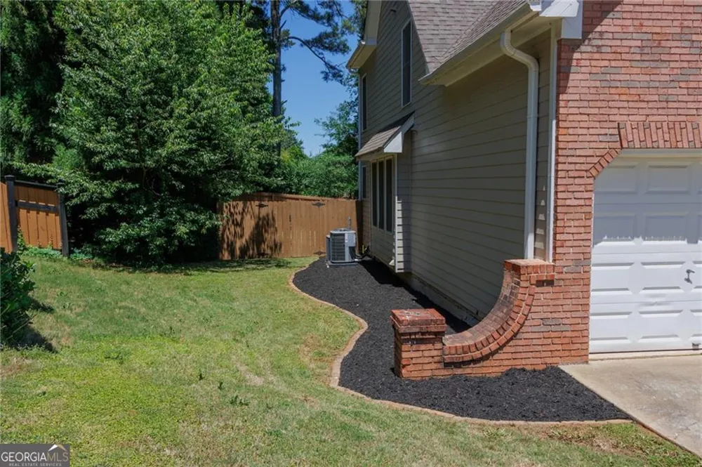 2102 Kendall Close NW Acworth, GA 30102