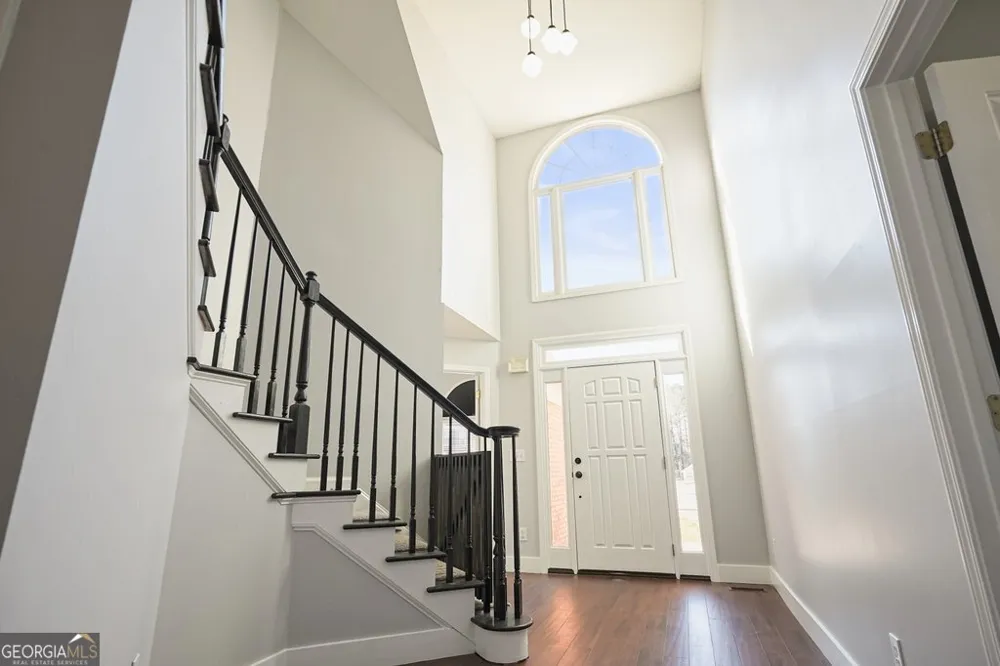 2102 Kendall Close NW Acworth, GA 30102
