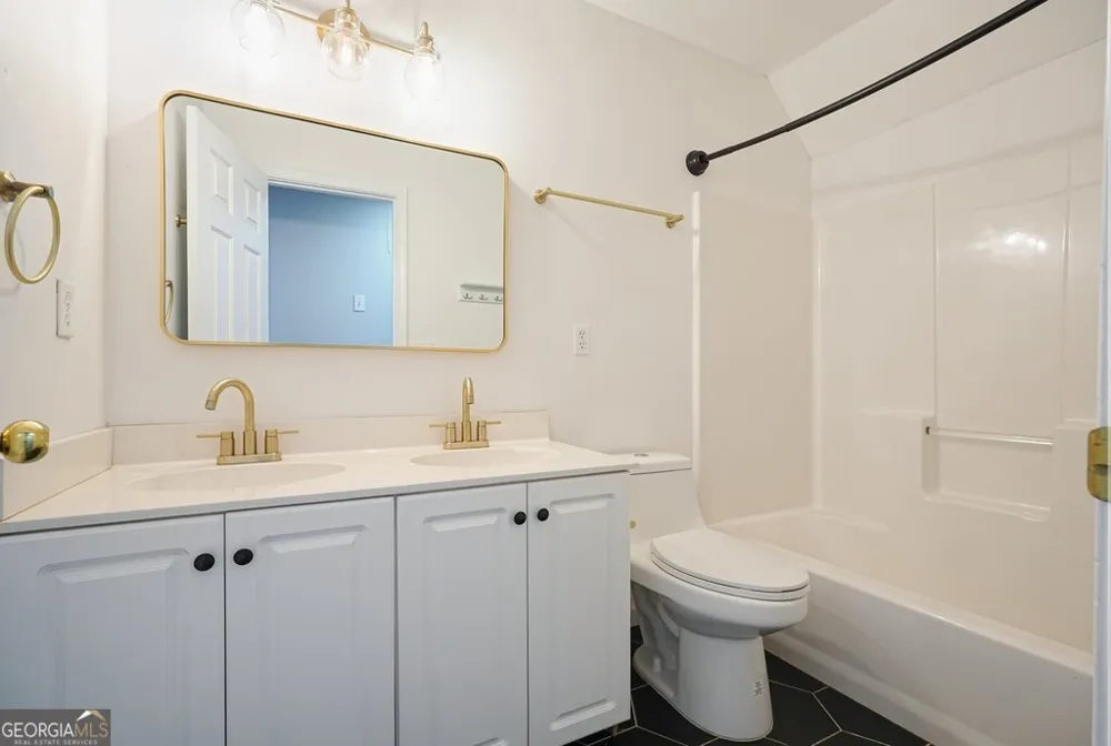 2102 Kendall Close NW Acworth, GA 30102
