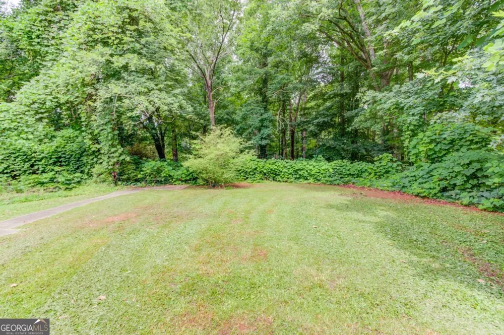 3305 Ladd DR Gainesville, GA 30506