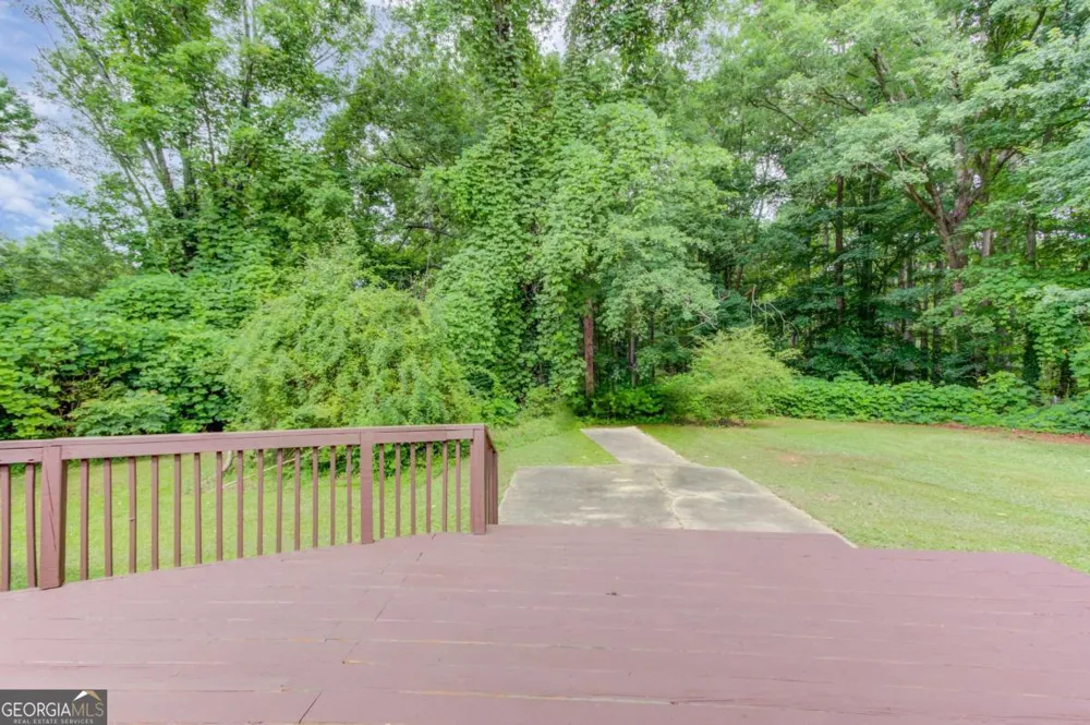 3305 Ladd DR Gainesville, GA 30506