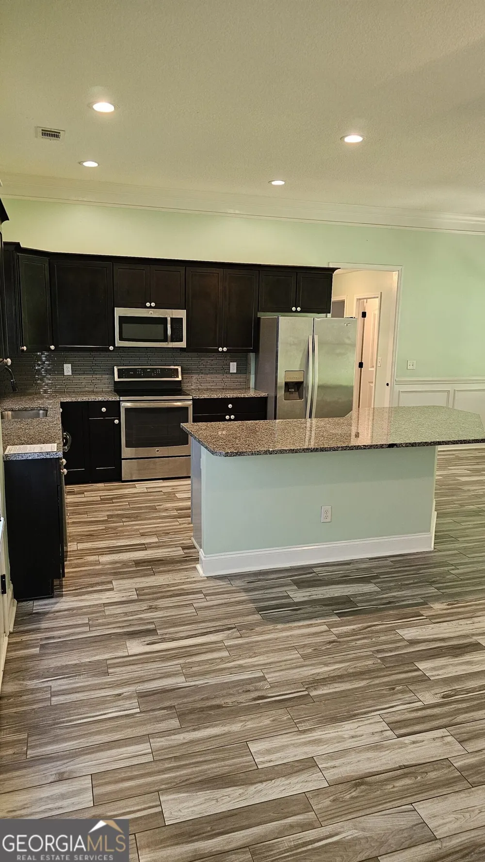 304 Durgin DR Bonaire, GA 31005