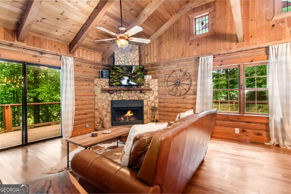 165 Timberwalk DR Ellijay, GA 30540