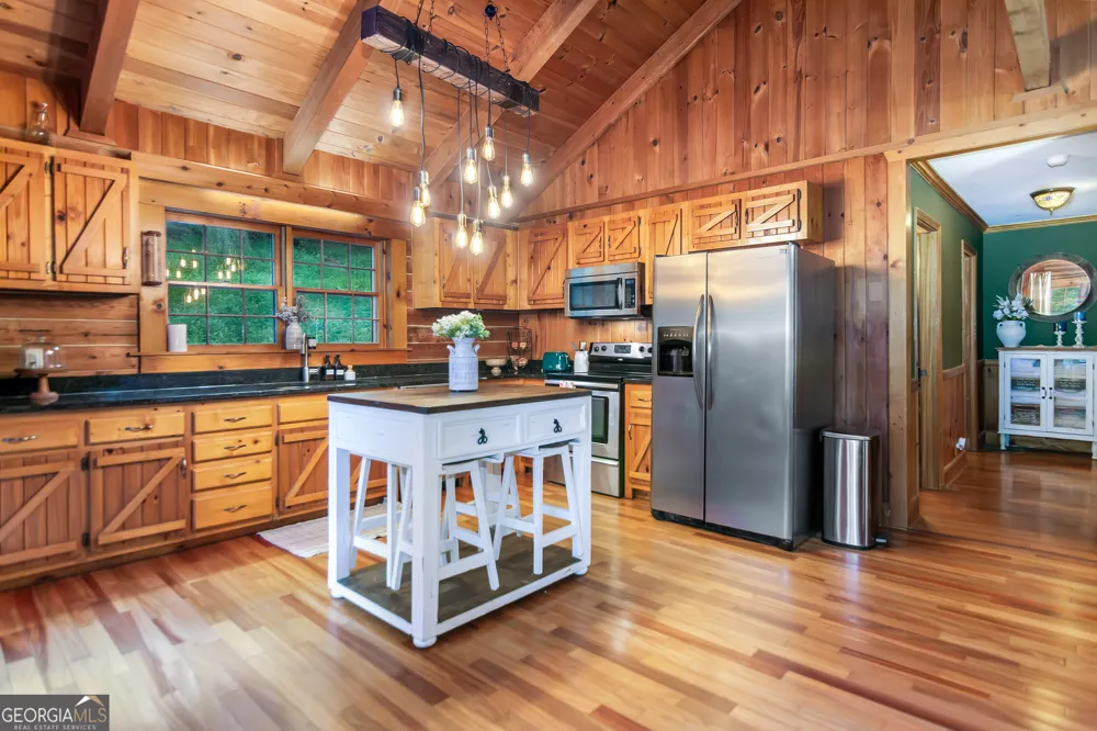 165 Timberwalk DR Ellijay, GA 30540