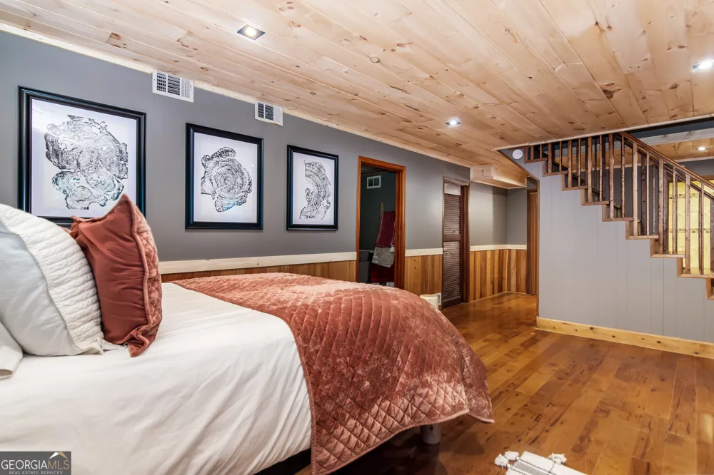 165 Timberwalk DR Ellijay, GA 30540