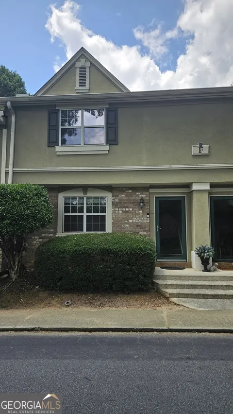 6900 Roswell RD