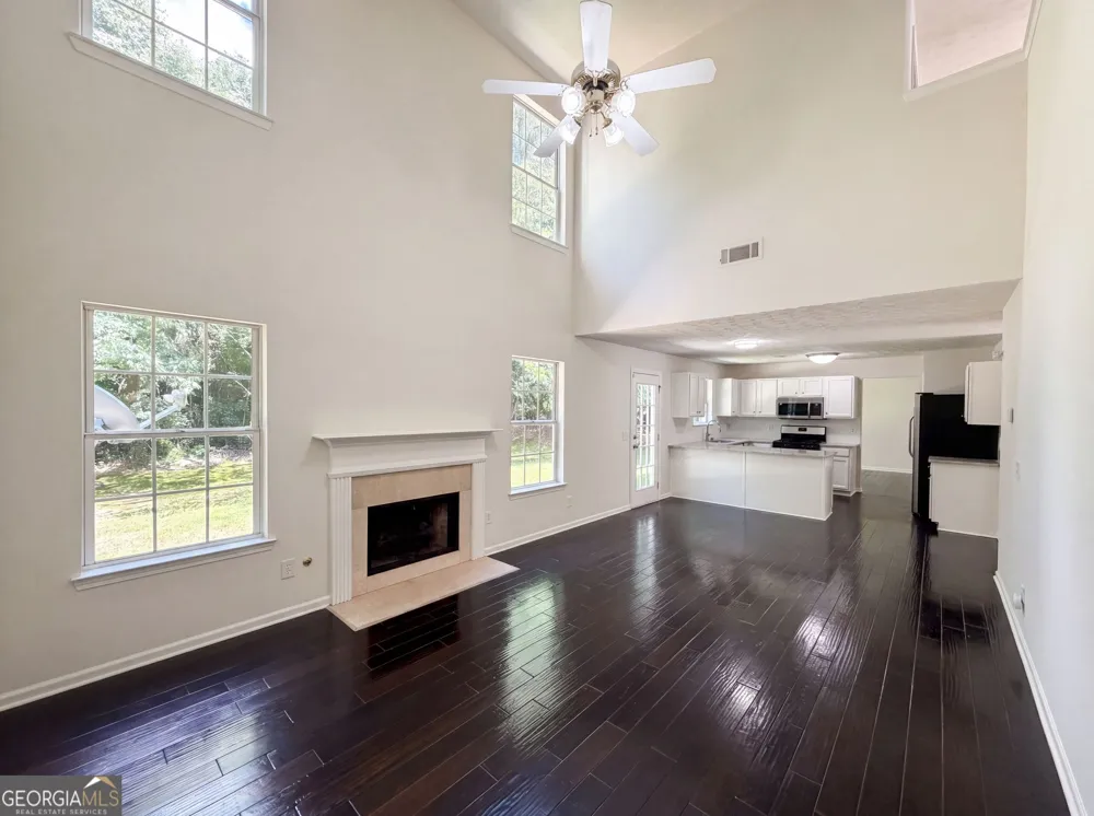 3582 Coveside CT Loganville, GA 30052