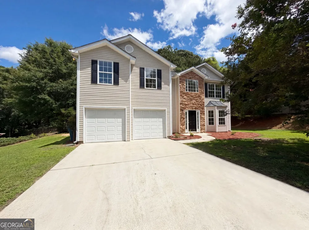 3582 Coveside CT Loganville, GA 30052