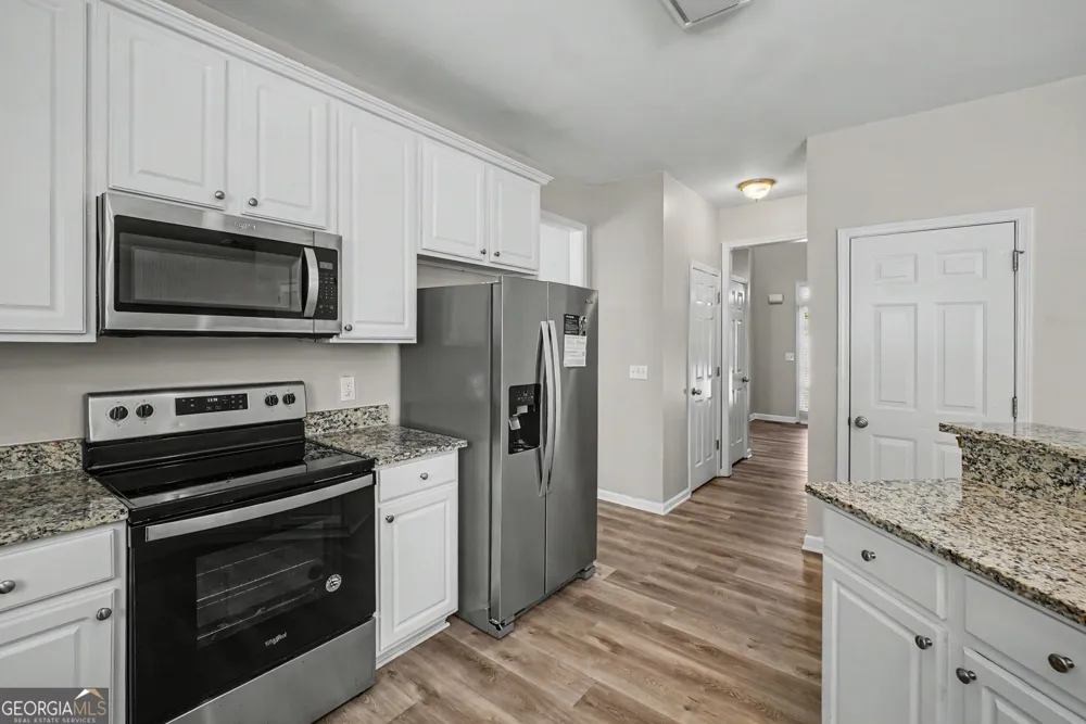 4037 Landmark DR Douglasville, GA 30135