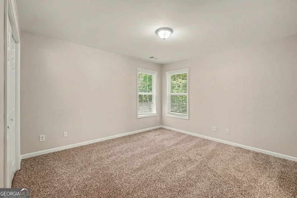 4037 Landmark DR Douglasville, GA 30135
