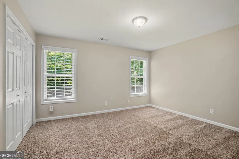 4037 Landmark DR Douglasville, GA 30135