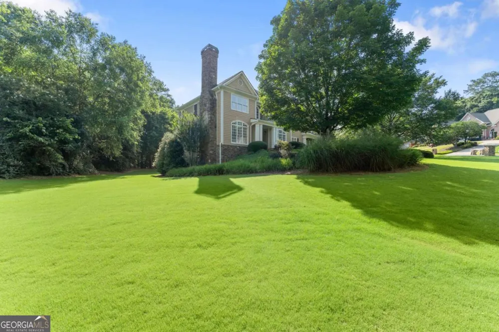 5050 Fenwick DR Cumming, GA 30040