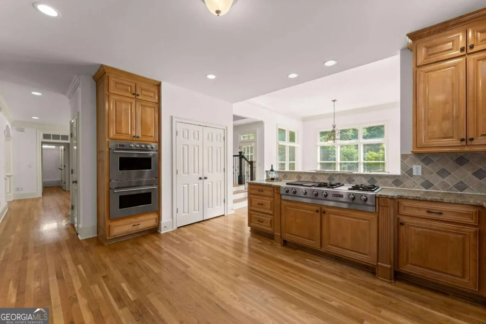 5050 Fenwick DR Cumming, GA 30040