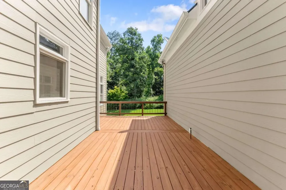5050 Fenwick DR Cumming, GA 30040