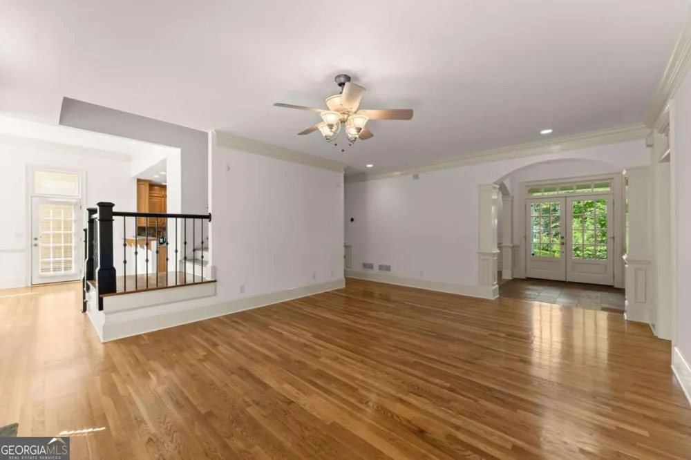 5050 Fenwick DR Cumming, GA 30040